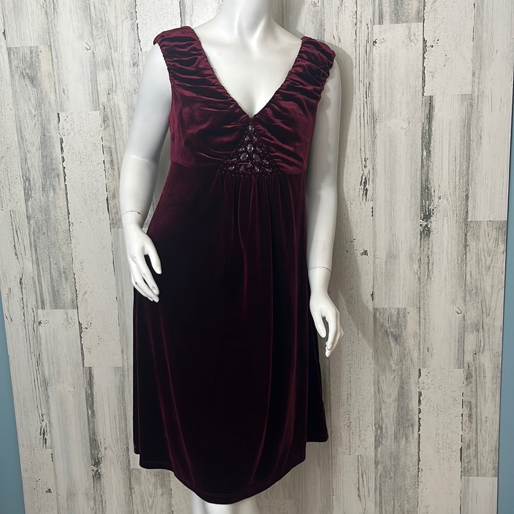 #B76 - Women’s red velvet dress size 8 DRESSBARN